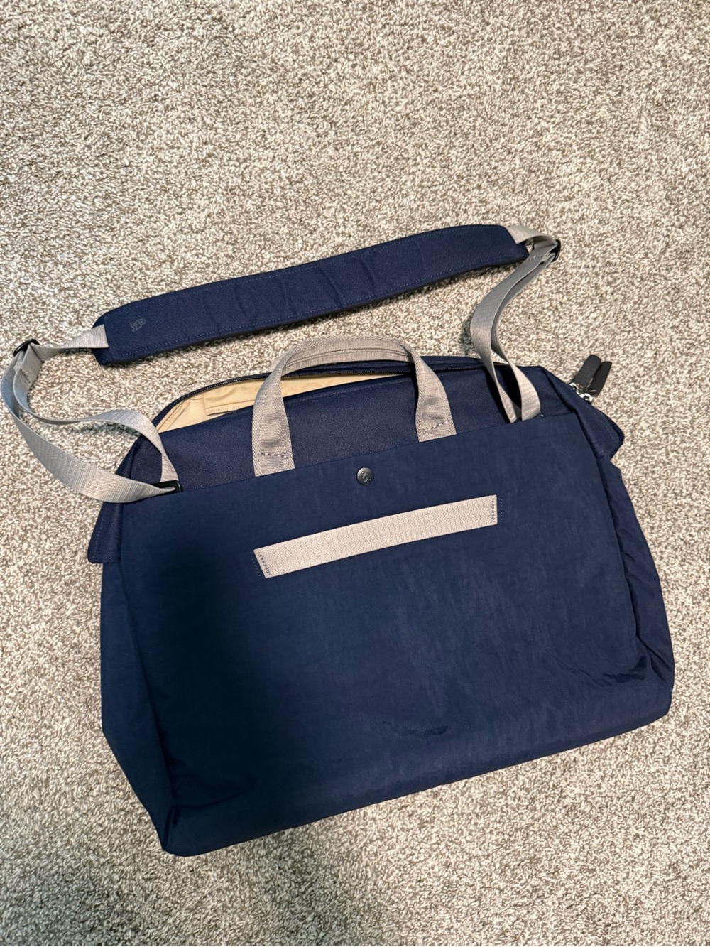 Bellroy Navy Laptop Carry Bag with Light Gray Handles - Picture 3 of 3